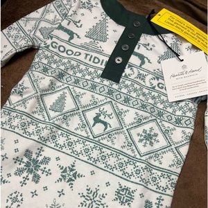 NWT in packaging 2T Toddler Christmas Pajamas Set